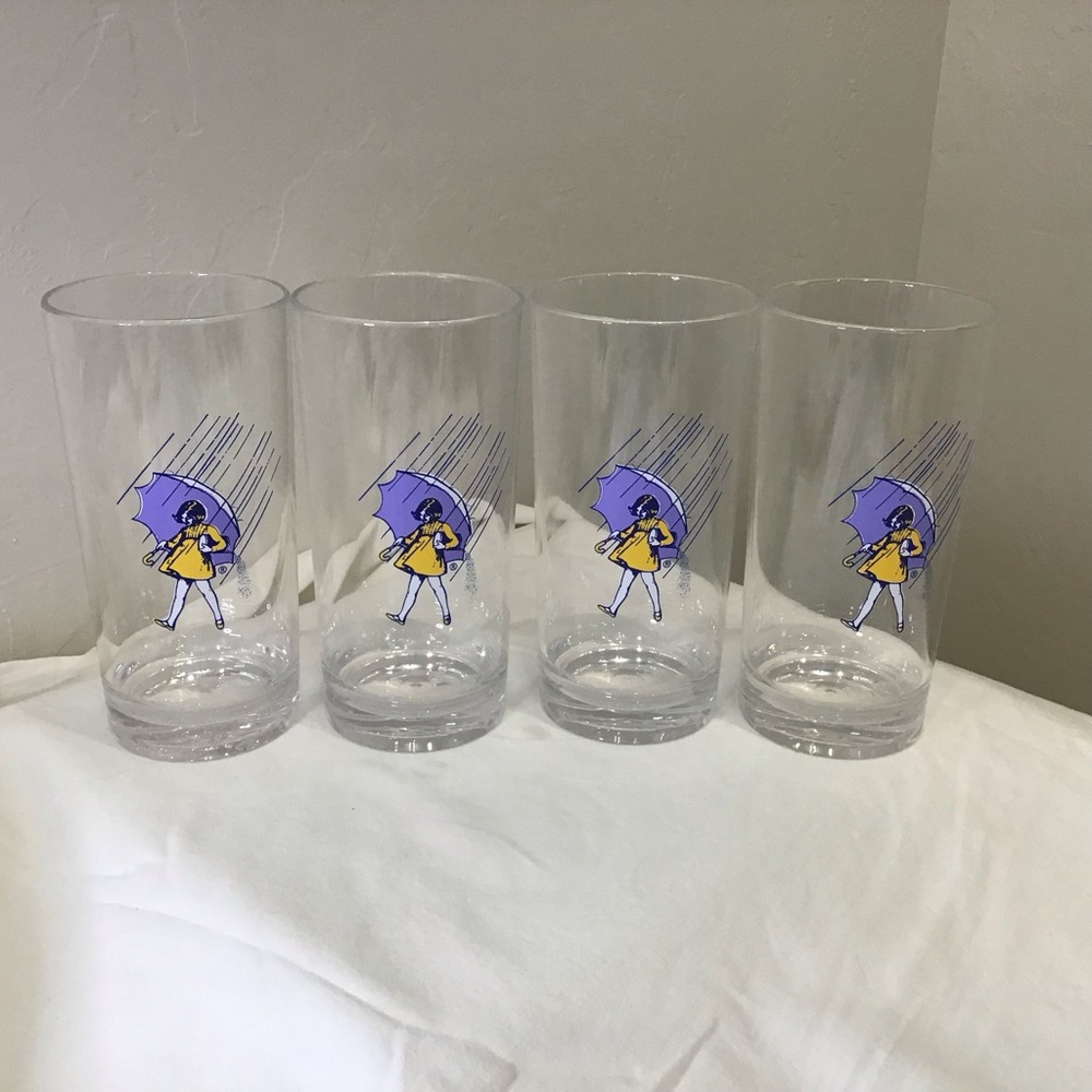 Vintage Morton Salt Plastic Glassware Collectable